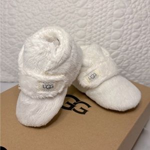 Ugg BixBee baby bootie